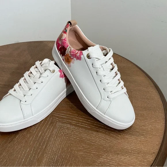 Ted Baker Women's Alison Sneaker - Picture 8 of 9